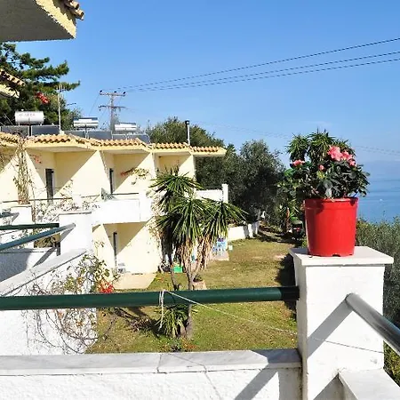 Hotel Ionian View 2*